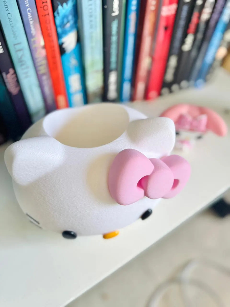 Hello Kitty Makeup Brush Holder