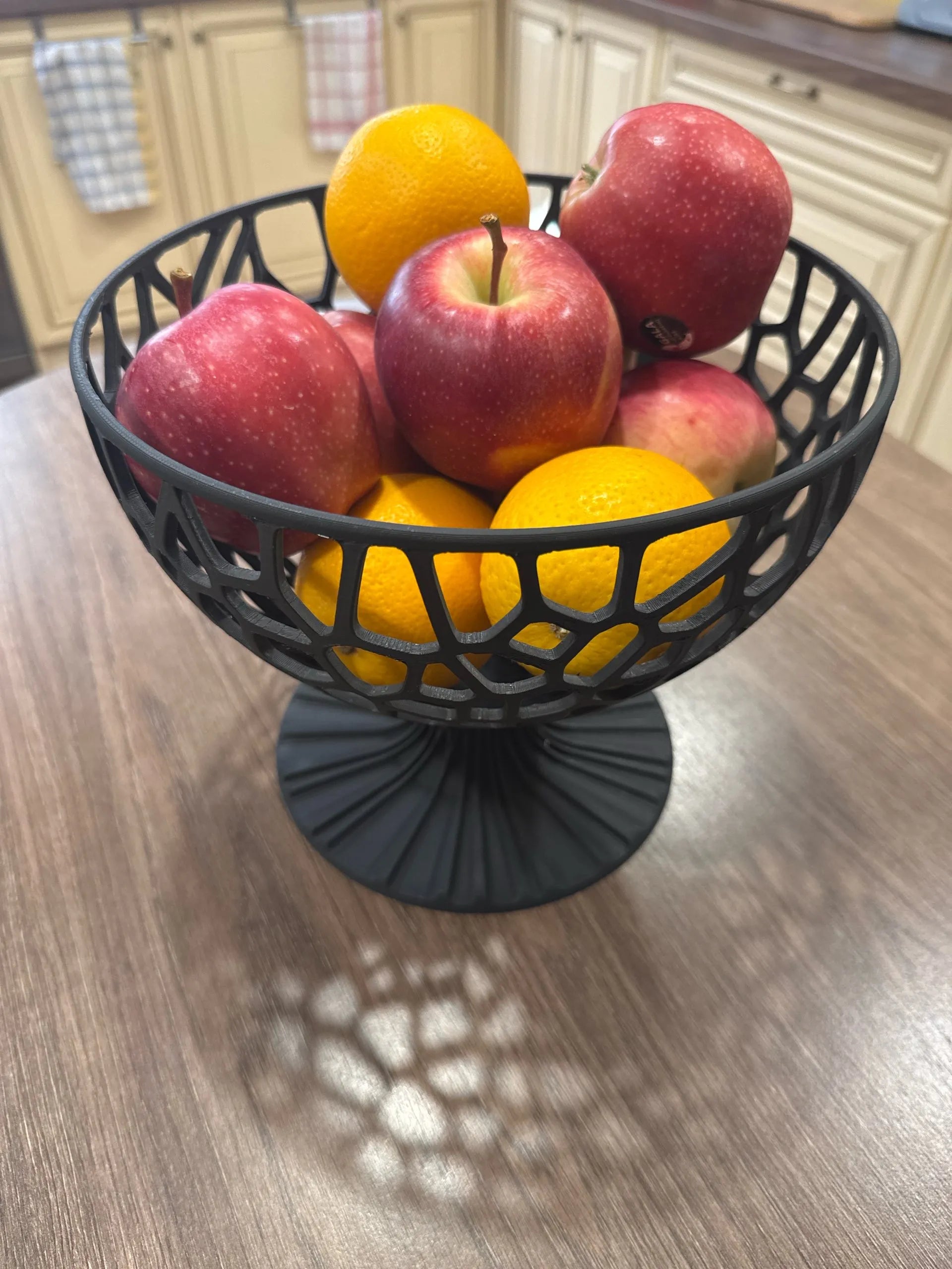 Elegance Fruit Bowl - Organic Design